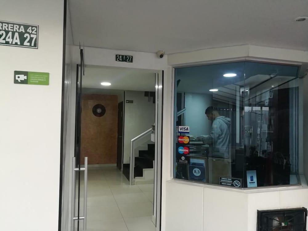 Hotel Quality Comfort House Μπογκοτά Εξωτερικό φωτογραφία
